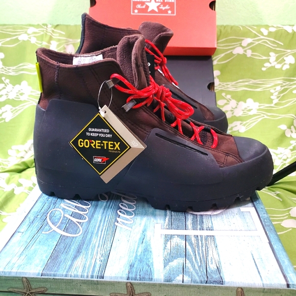 converse chuck taylor storm boot